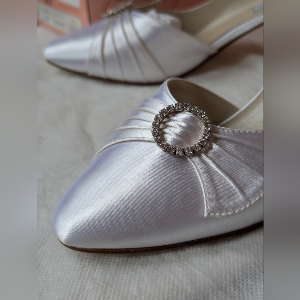 Bridal Satin Shoes | 8.5 | Touch Ups Women's 2" Tia Pump Rhinestone - Picture 2 of 12